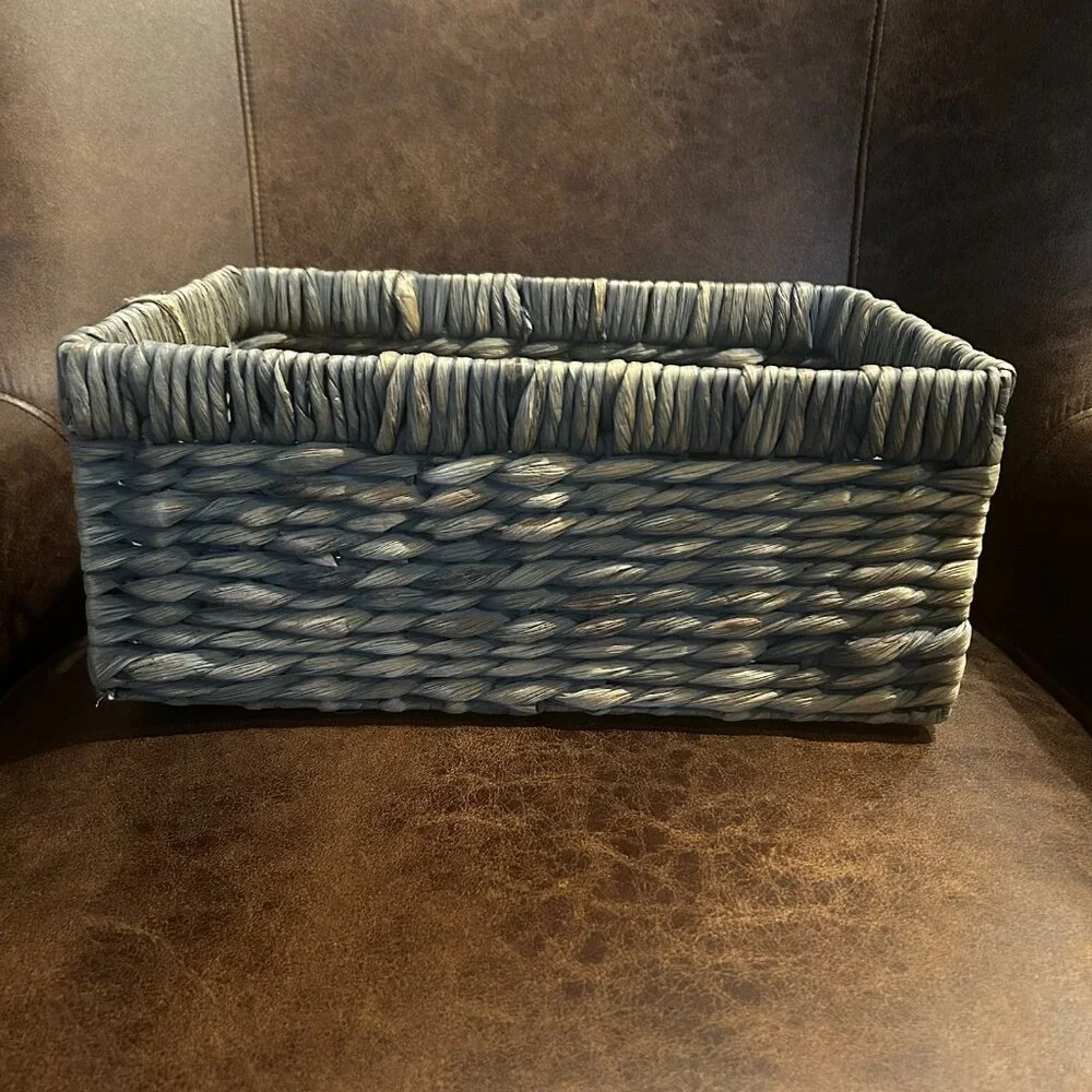 NWT Handwoven Rectangular Rustic Farmhouse Decor Water Hyacinth Basket